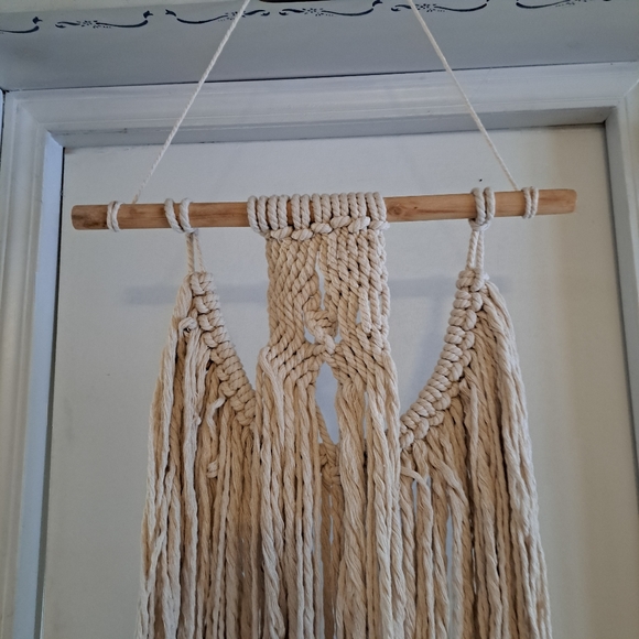Macrame Wall Hanging Decor - Picture 5 of 7